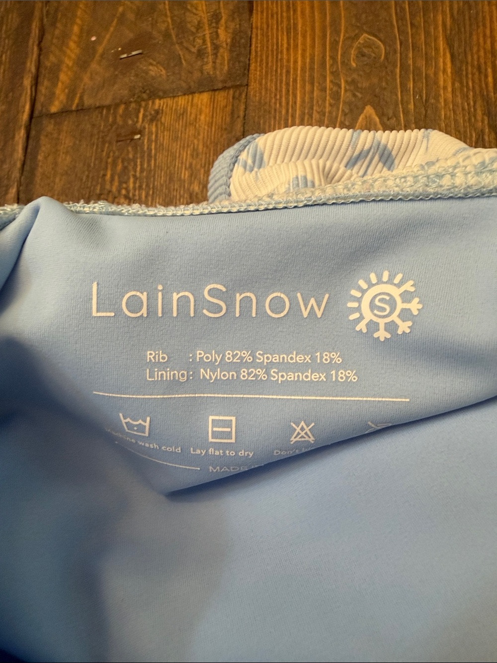 LainSnow Ribbed Blue & White Floral Swimwear - Size S - EUC - Picture 7 of 9